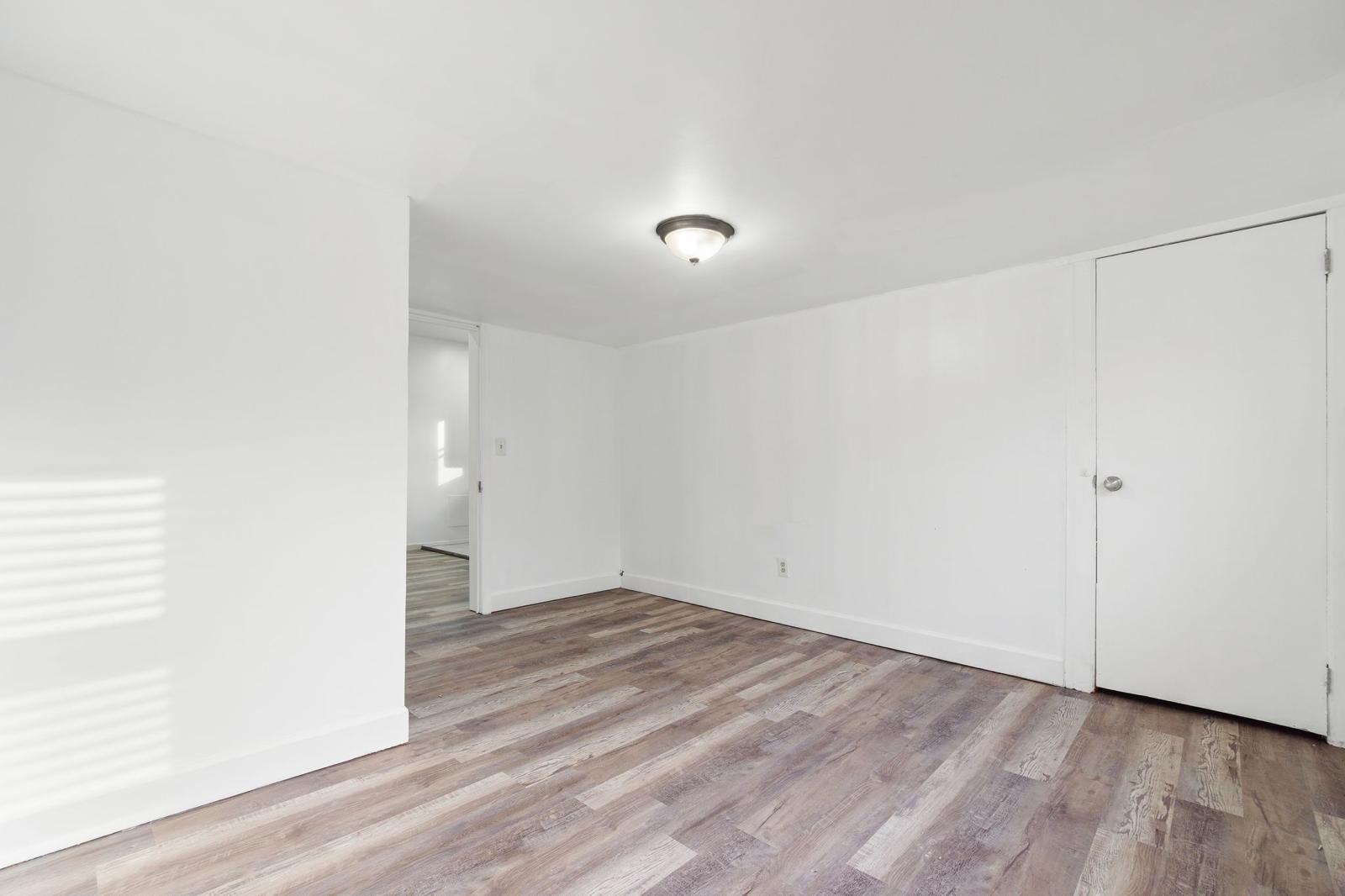 Building Photo - 130 Elmwood Ave