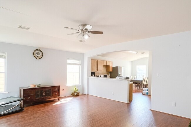 Building Photo - 18311 Olive Leaf Dr