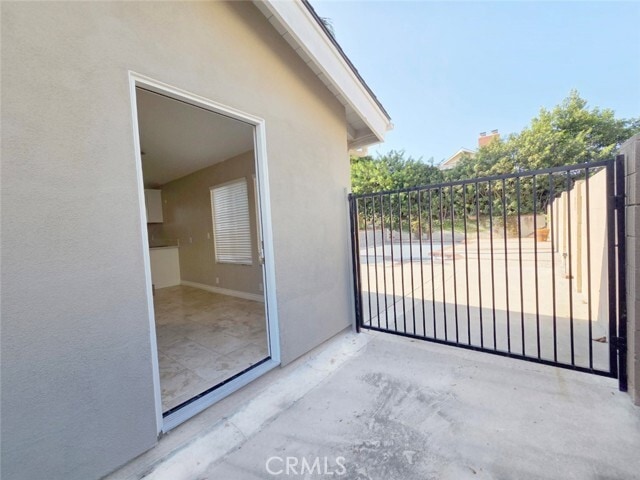 Building Photo - 1825 Mariposa Ln