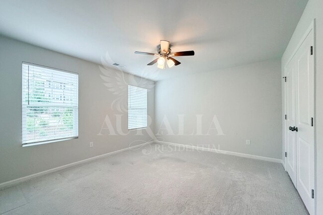 Building Photo - 3018 Brellon Ln