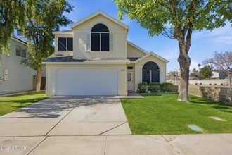 Building Photo - 202 S Del Pueblo St