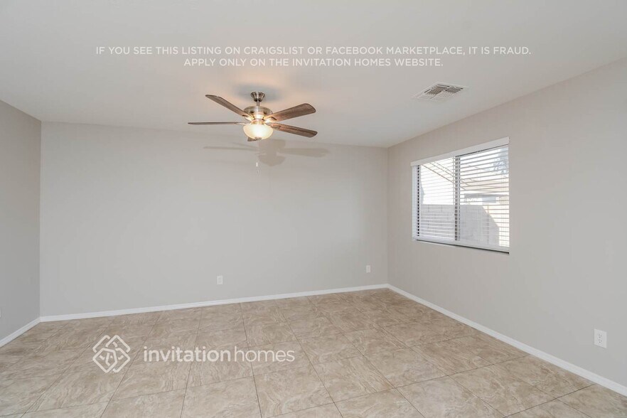 Building Photo - 10904 W Minnezona Ave