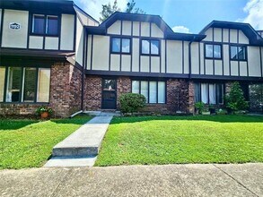 Building Photo - 1192 Ashborough Dr