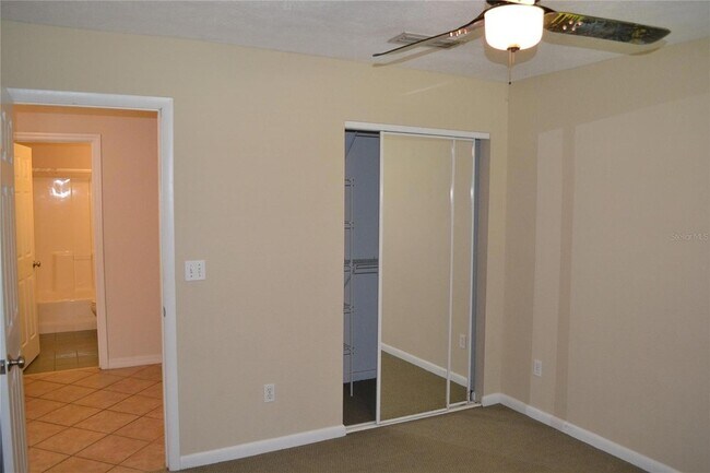 Building Photo - 26 SE Ocale Way