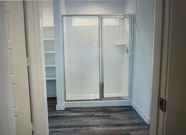 Building Photo - 1123 Sommerville Dr