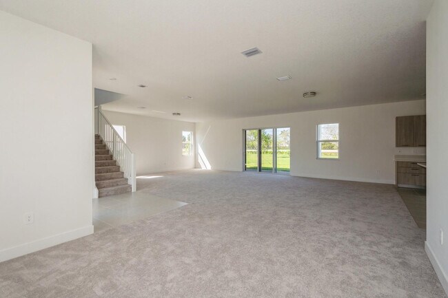 Building Photo - 4385 SW 123rd Ln