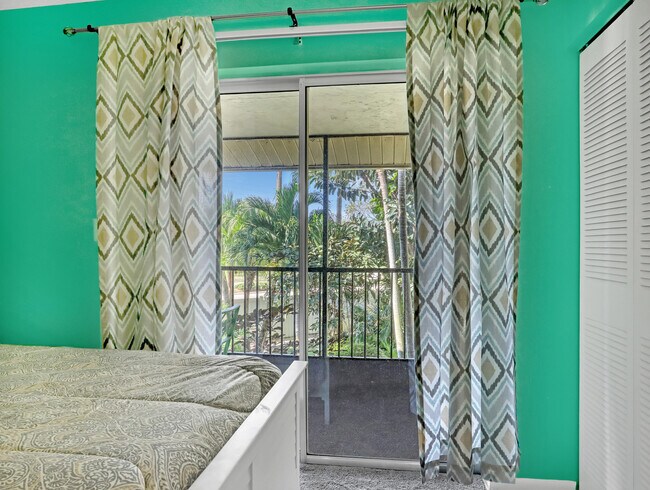 Building Photo - 6552 Chasewood Dr