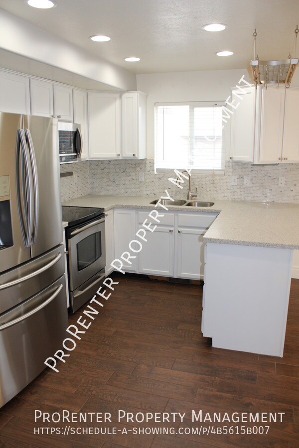 Building Photo - 1398 N 2585 W