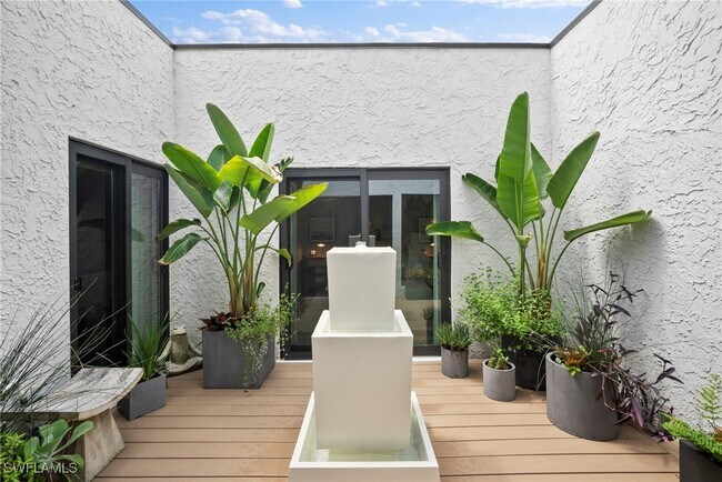 Building Photo - 504 Tierra Mar Ln E