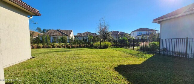 Building Photo - 2711 Tartus Dr