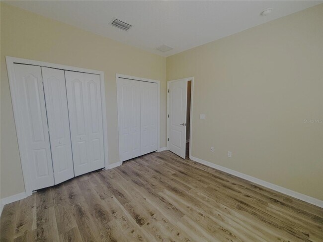 Building Photo - 4940 SW 63rd Loop