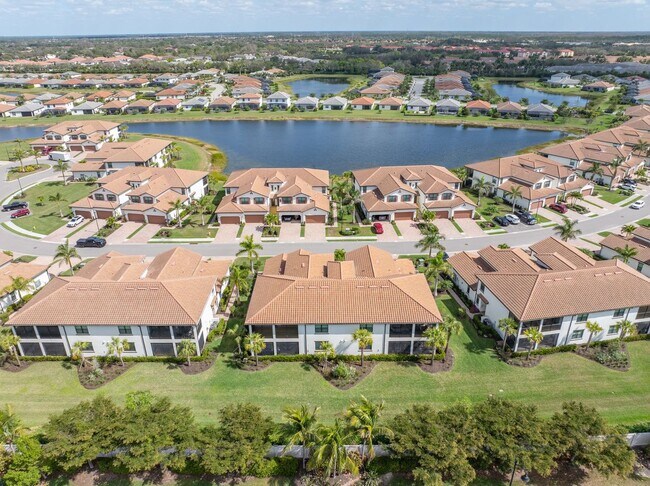 Building Photo - 12023 Hawthorn Lake Dr