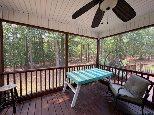 Building Photo - Carolina Lakes Gated Community!!