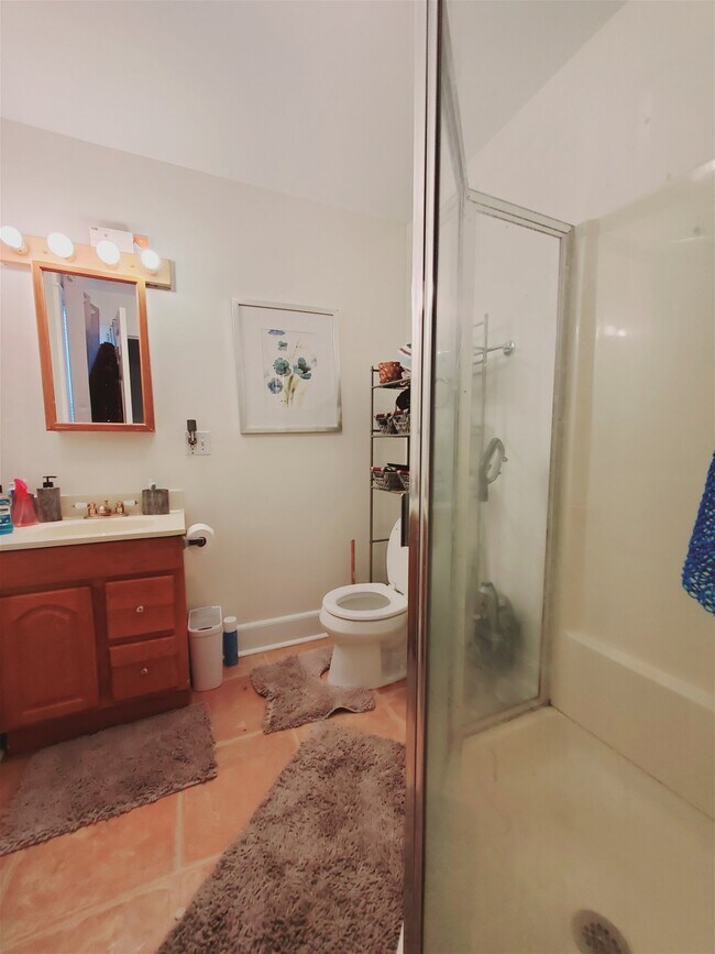 Building Photo - 760 Hope Street Apt #A, Stamford, CT 06907...