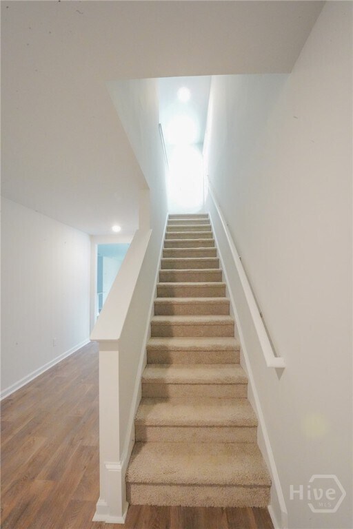Building Photo - 446 Coconut Dr