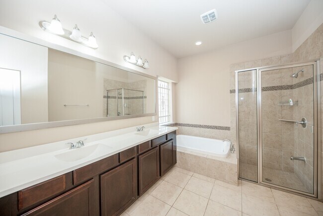 Building Photo - 3310 Belmont River Ln