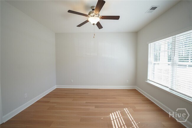 Building Photo - 166 Guana Ln