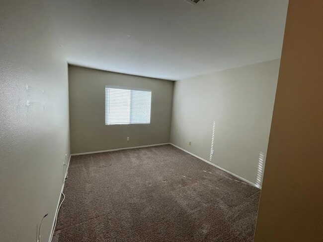 Building Photo - 41232 Crispi Ln