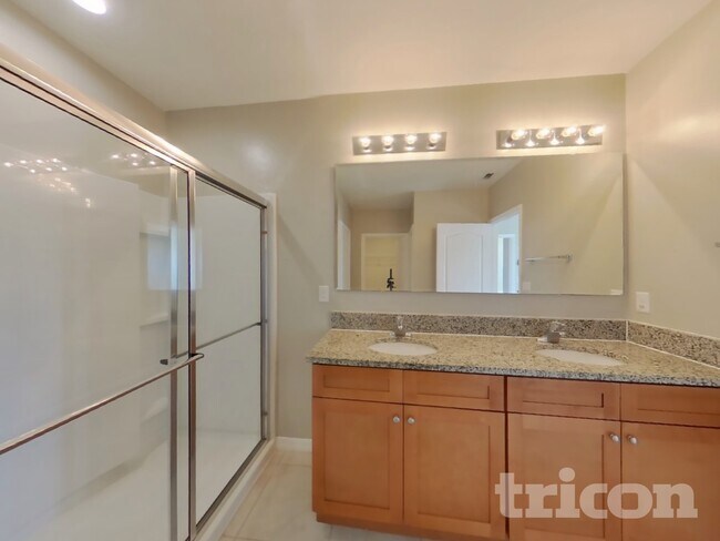 Building Photo - 316 Harbour Wy