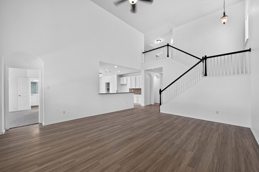 Building Photo - 1009 Youkum Ct