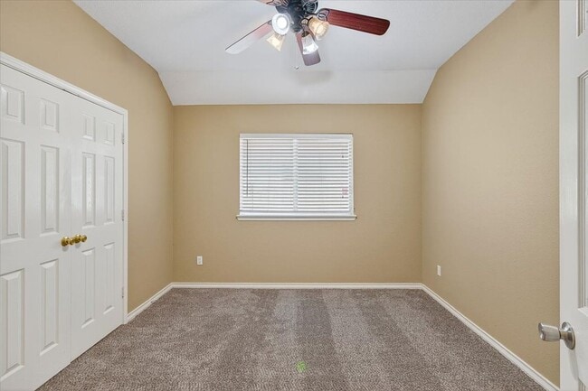 Building Photo - 5933 Brightwood Dr