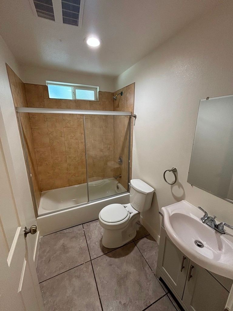 Building Photo - 123 1/2 E 88th St