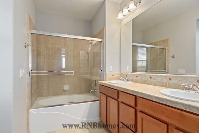 Building Photo - 1500 Hudson Cir