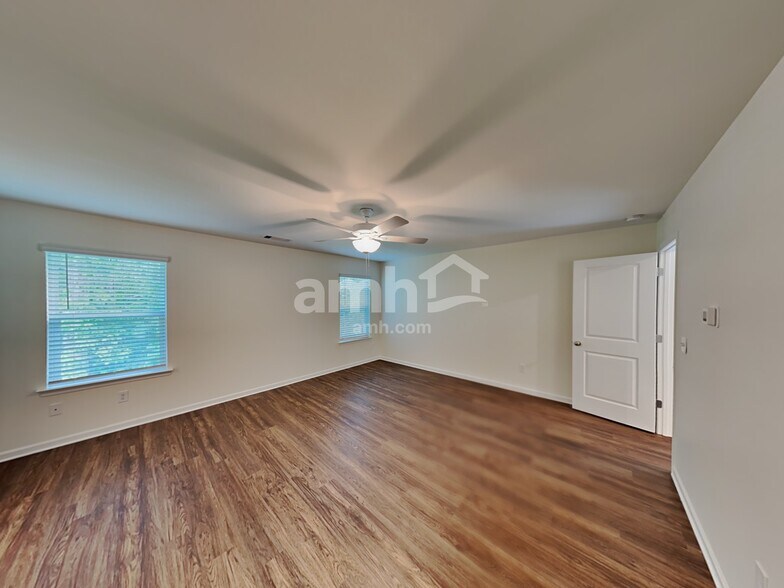 Building Photo - 85 Shelby Ct