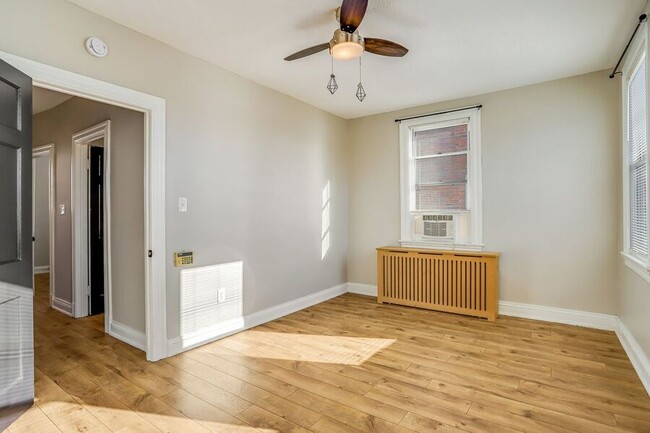 Building Photo - Beautiful Brightwood Park Abode with Solar...