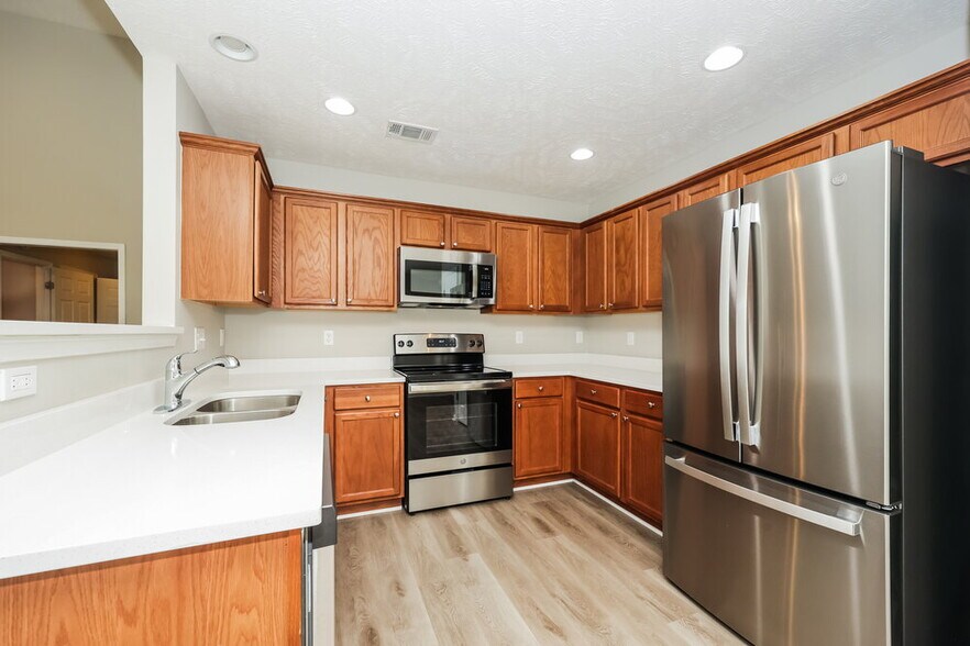 Building Photo - 603 Easy Goer Way