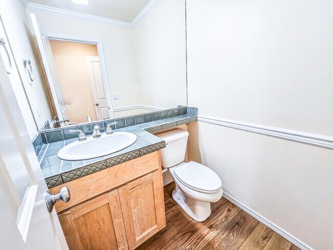 Building Photo - 4424 239th Pl SE