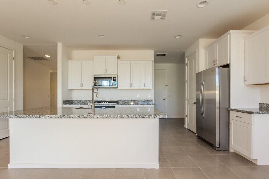 Building Photo - 5626 W Notch Hill Rd