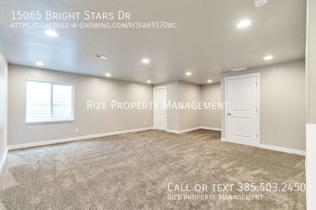 Building Photo - 15065 Bright Stars Dr