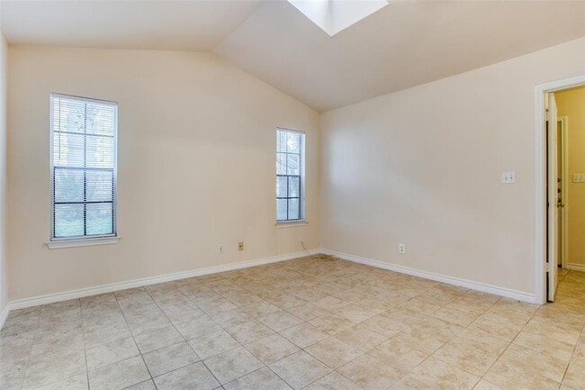 Building Photo - 8811 Clearbrook Trail