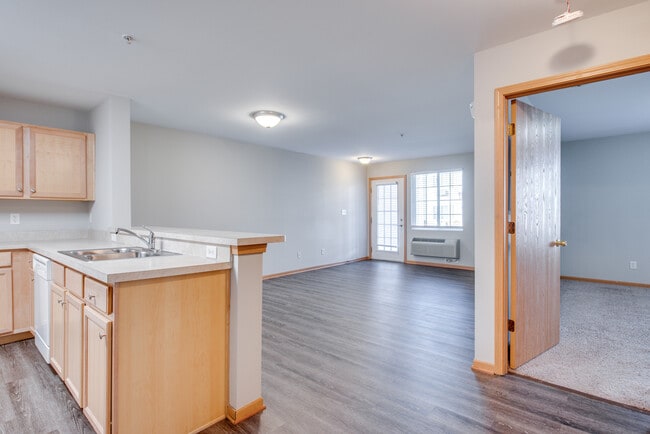 Building Photo - 154 Bertram Dr