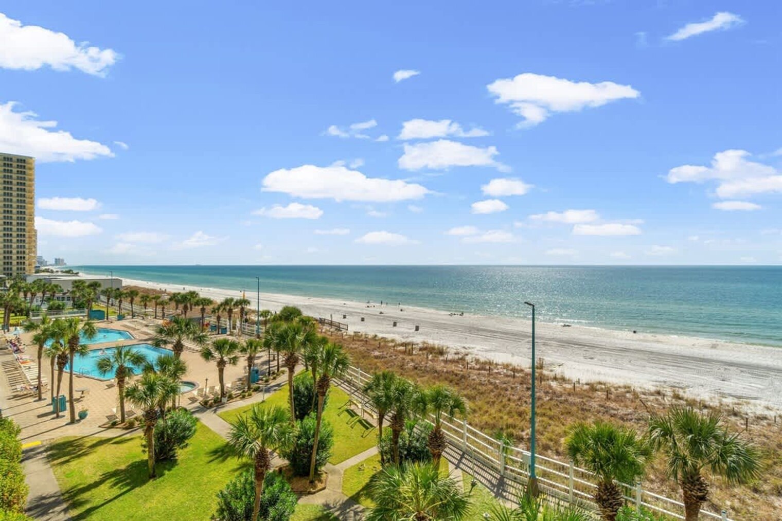 Building Photo - 8743 Thomas Dr