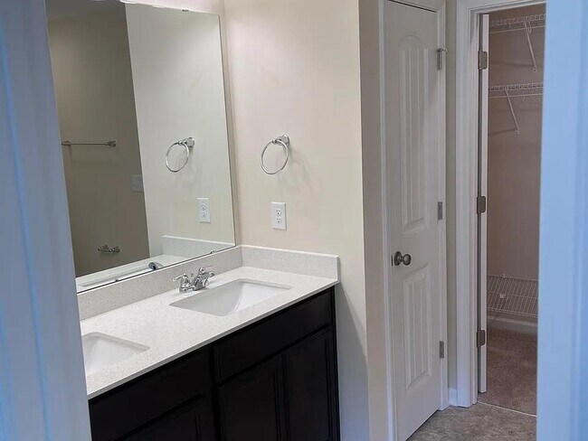 Building Photo - 3874 Copperfield Ct