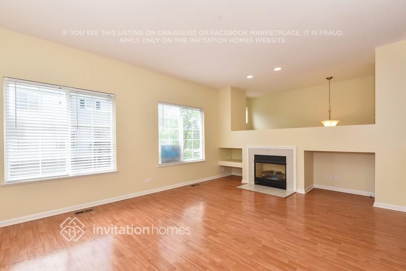 Building Photo - 203 Monarch Dr