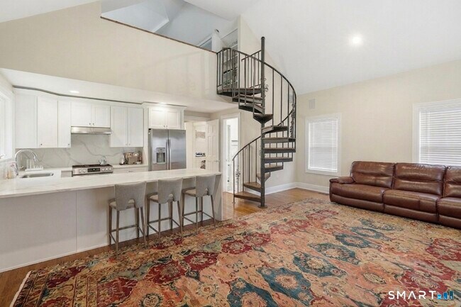 Building Photo - 18 W Haviland Ln