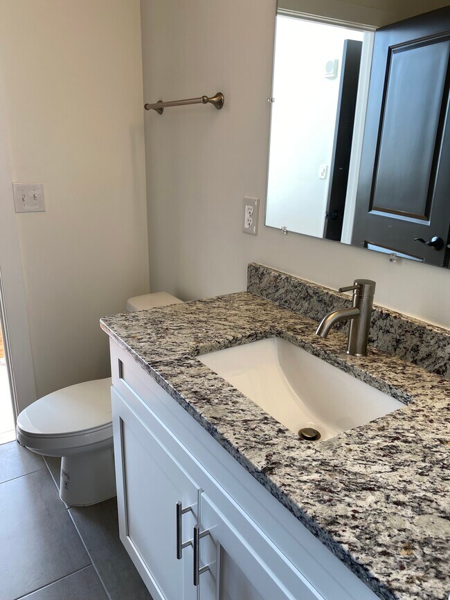 Building Photo - School