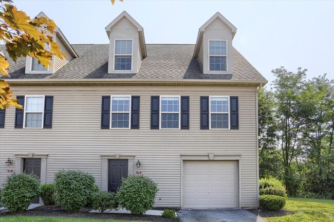 Building Photo - 35 Brook Side Dr