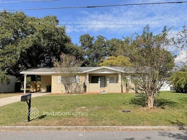 Building Photo - 1709 Idaho Ave