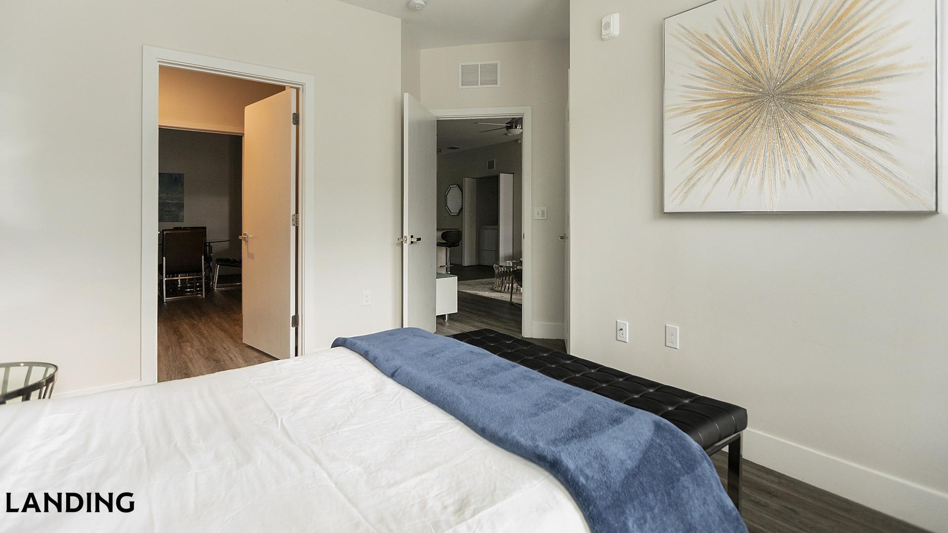 Building Photo - 4950 W Prescott St