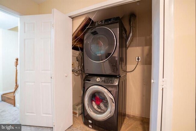 Building Photo - 3500 Vintage Spg Ter