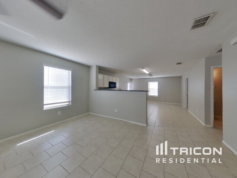 Building Photo - 4940 Creek Ridge Trail
