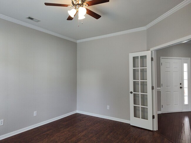 Building Photo - Beautiful home located in the Ardrey Woods community!