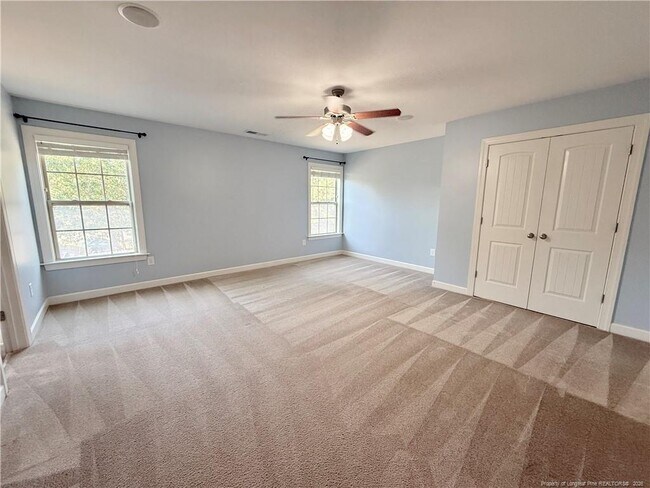 Building Photo - 418 Century Dr