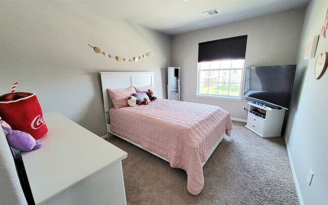 Building Photo - 24723 Bastiani Canvas Ln