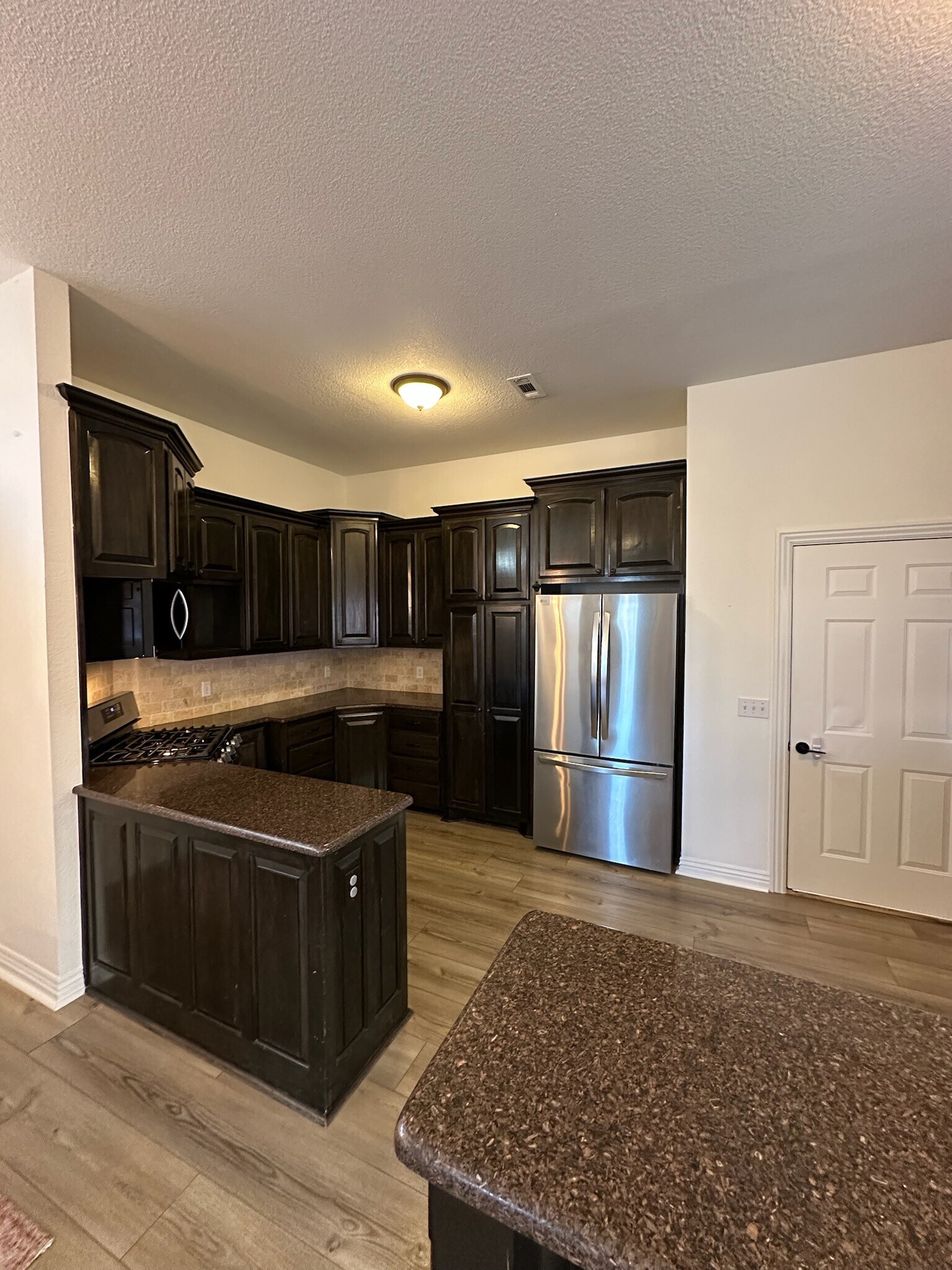 Building Photo - 571 N Rupple Rd