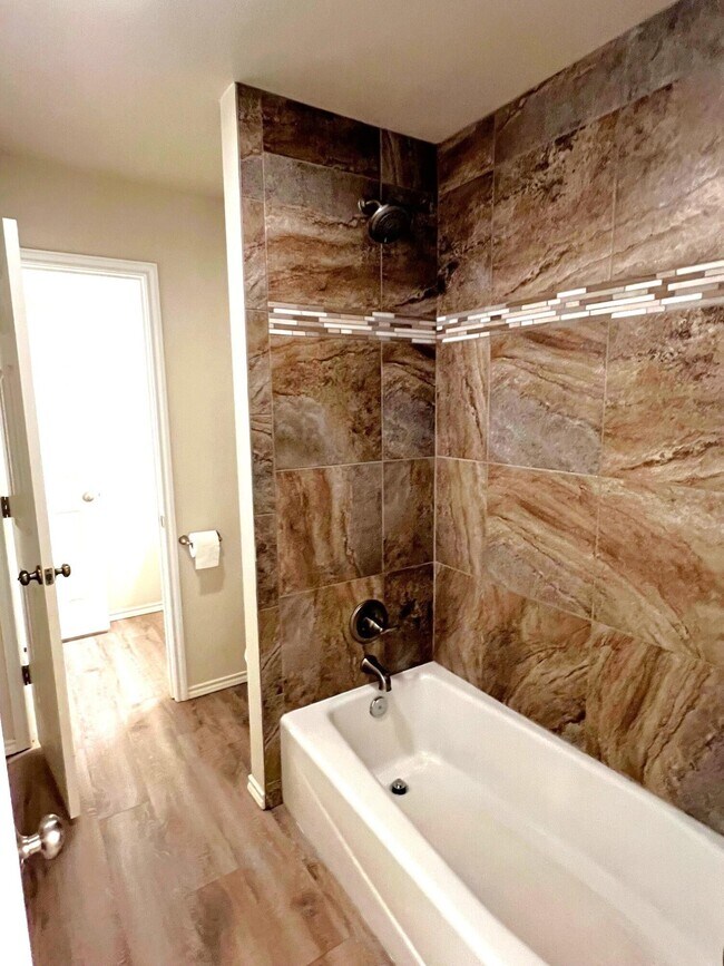 Building Photo - 7504 Avenue W